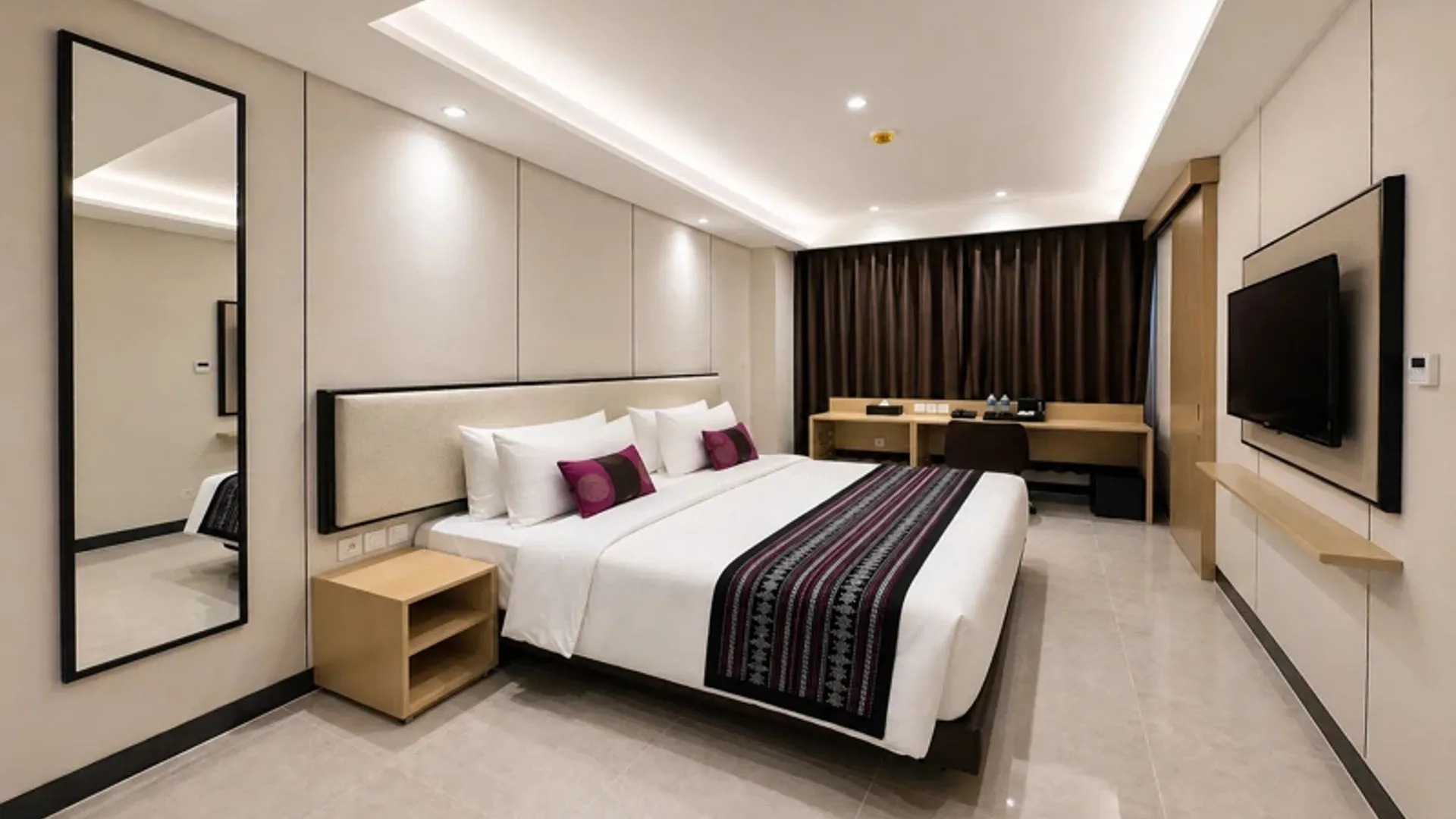 Premier Room